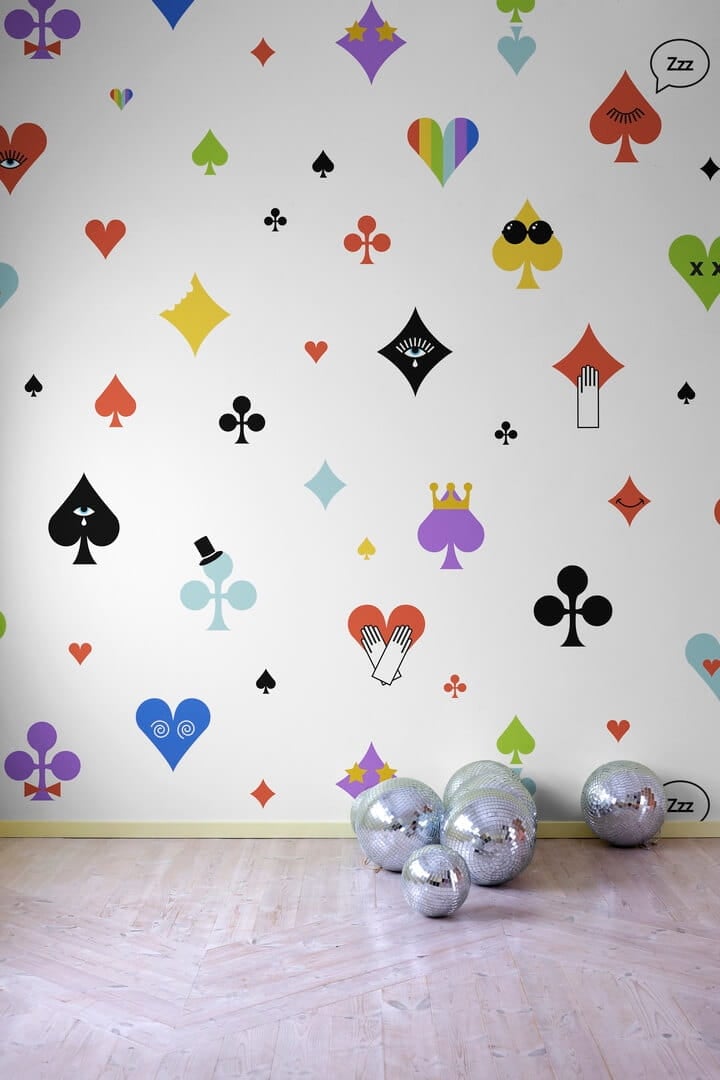 Fototapeta pokerowe emotikony Rebel Walls R19434 Poker Face Rainbow Maximalism More is More