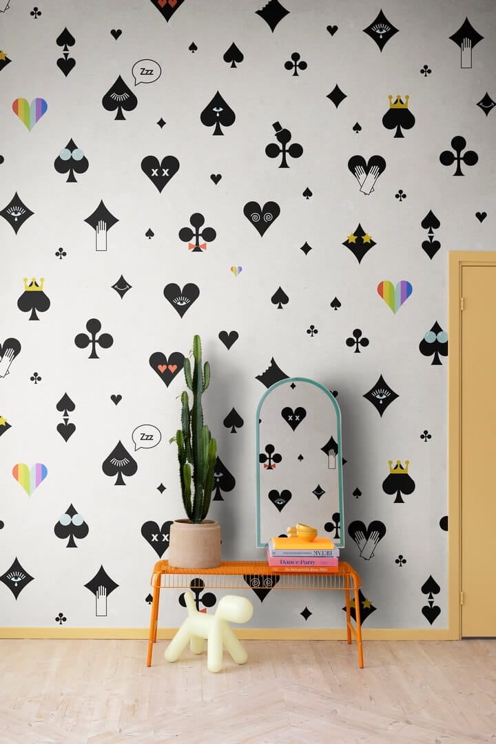 Fototapeta pokerowe emotikony Rebel Walls R19435 Poker Face Black Maximalism More is More