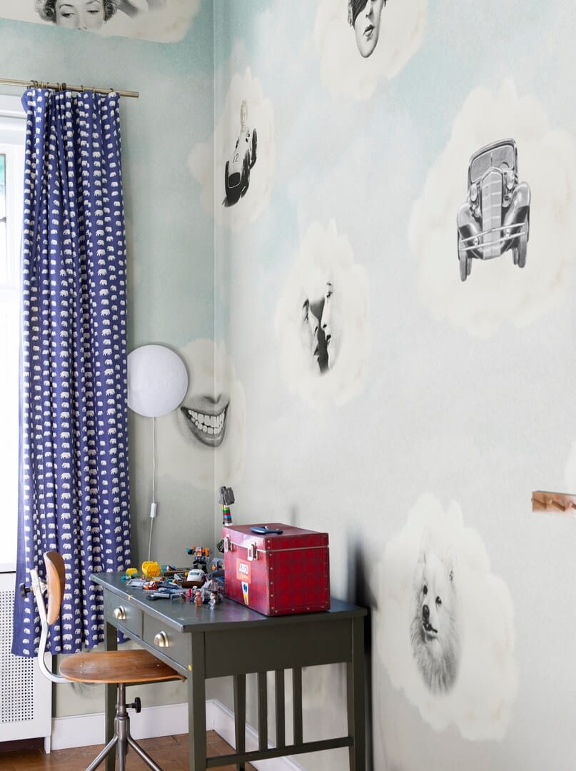 Fototapeta chmury retro Rebel Walls R19467 Retro Clouds Blue Maximalism More is More