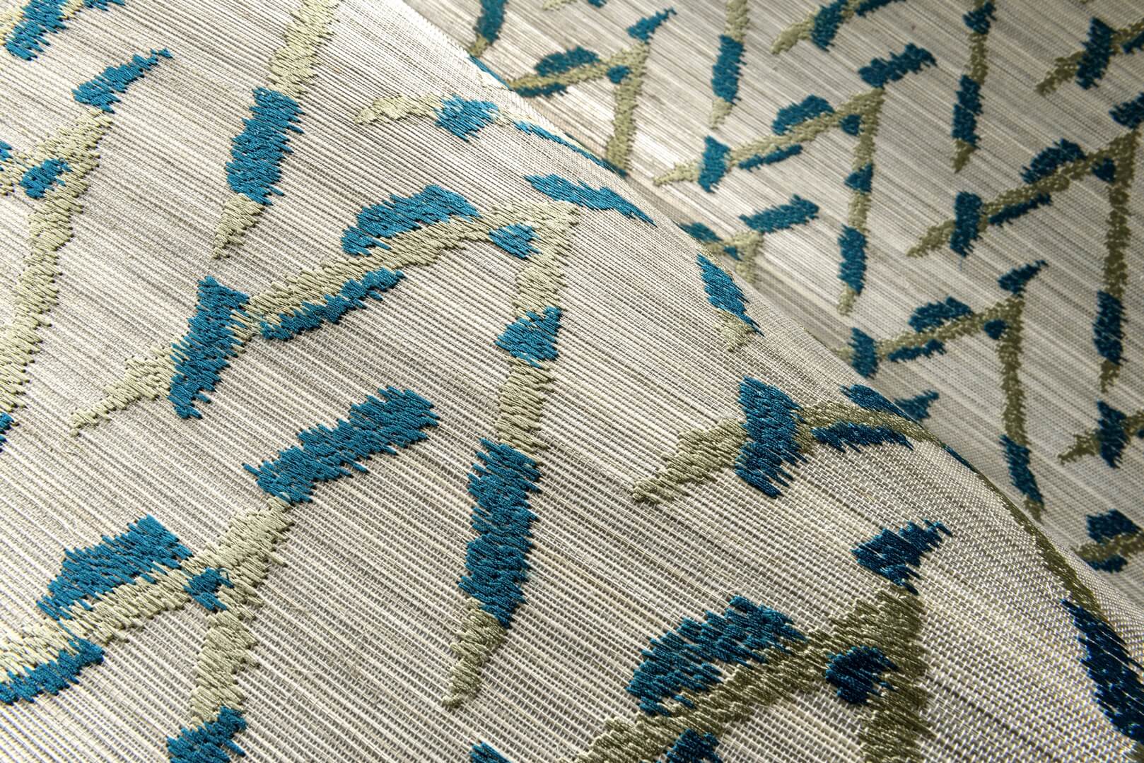 Tapeta naturalna haftowana jodełka Arte Chasu 54512 Osmanthus