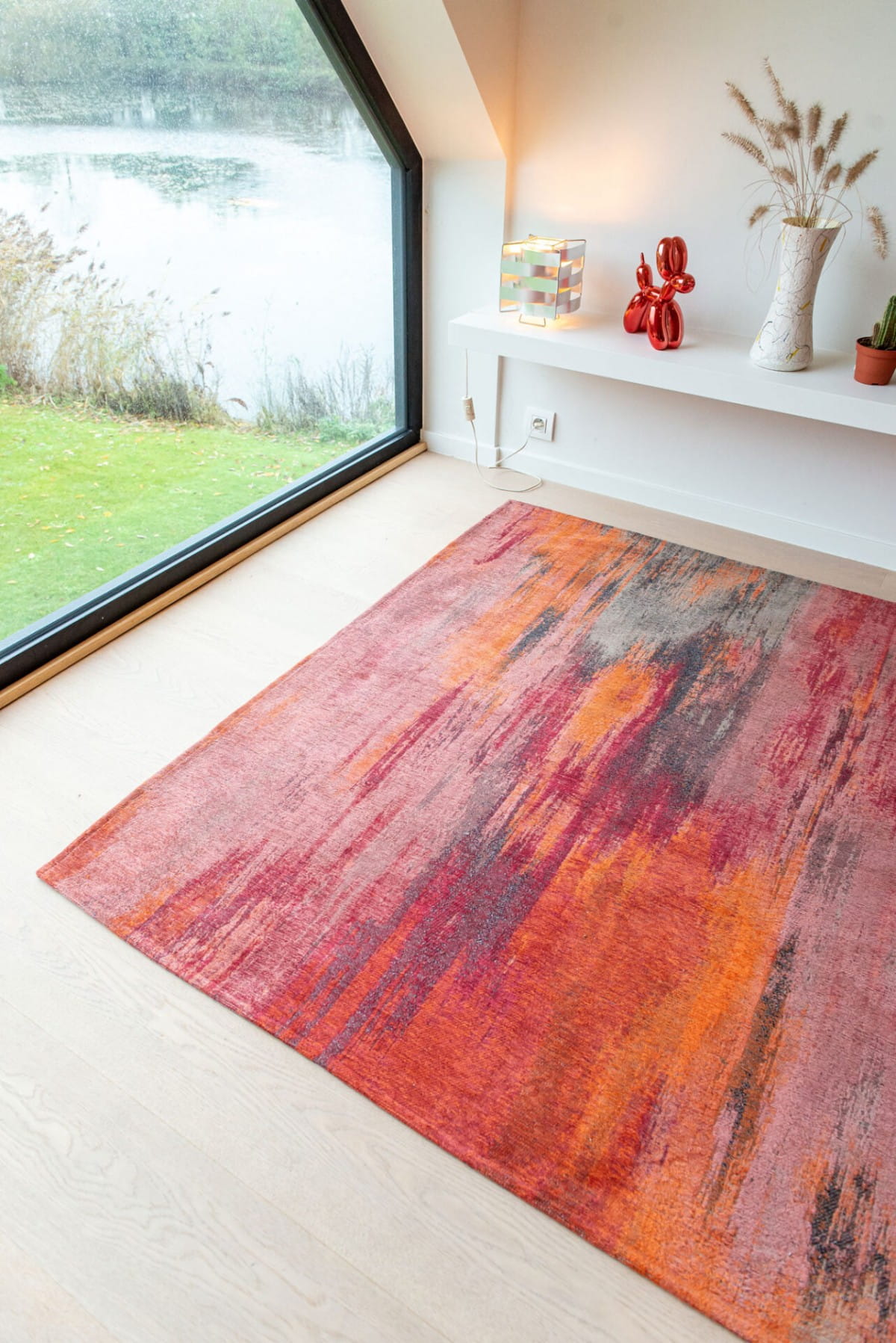 Dywan nowoczesny cieniowany Hibiscus Red 9116 Louis De Poortere