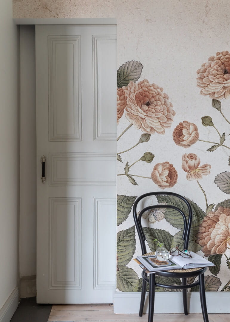 Fototapeta kwietny ogród Rebel Walls R18694 Sweet Buttercups Soft Cottage Core