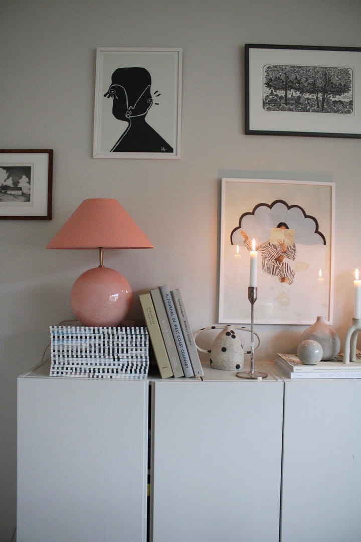 Lampa stołowa klasyczna 624616 Iris 35 Blush Globen