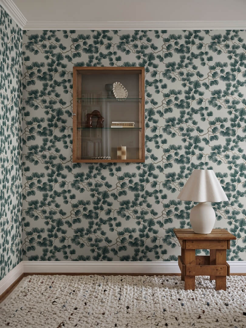 Tapeta gałęzie sosny Sandberg 804-78 Pine Green Mons Klint