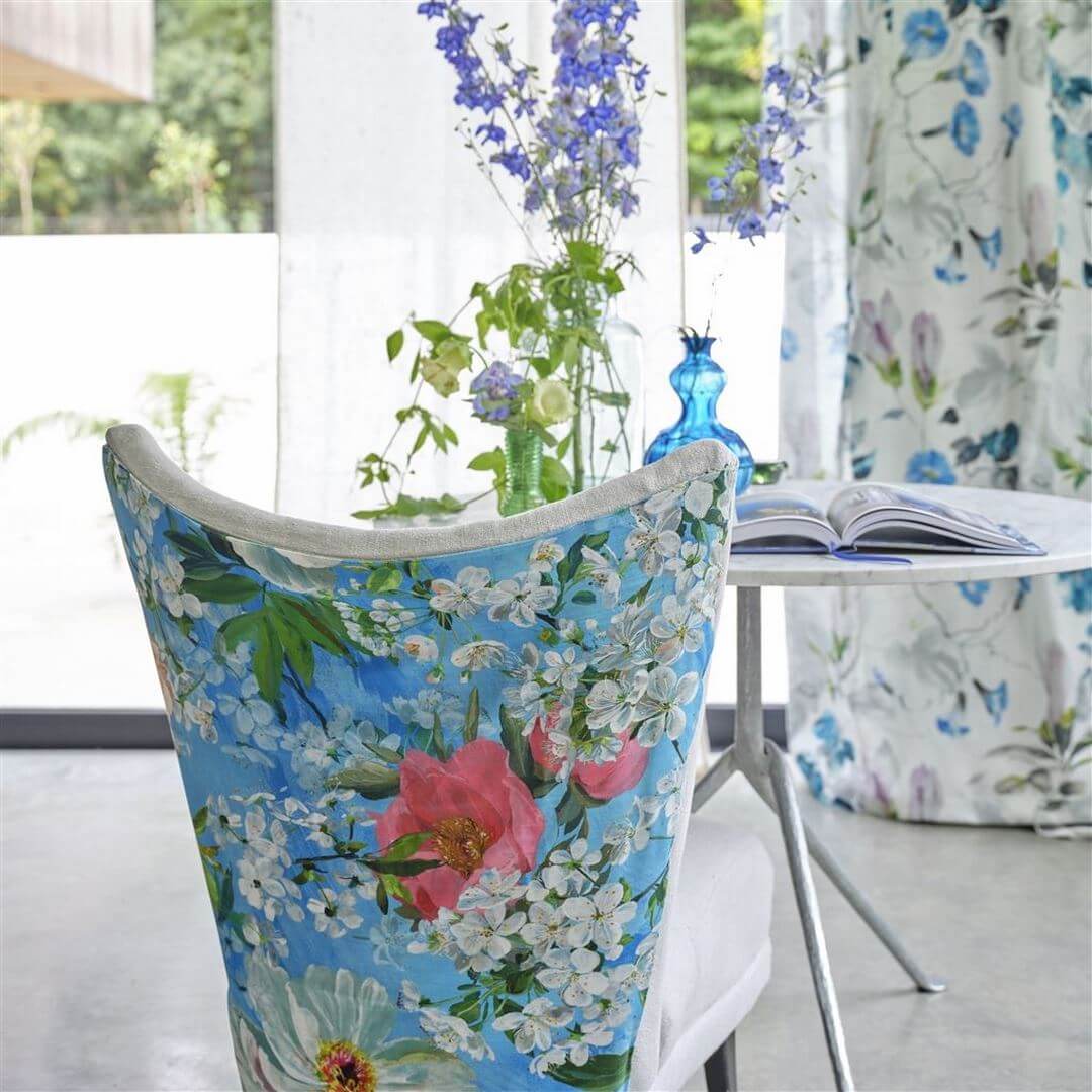 Tkanina bawełniana z kwiatami Designers Guild FDG3084/02 Peony Blossom Ikebana