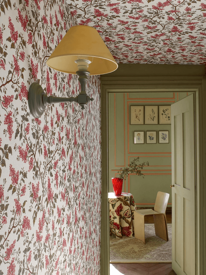 Tapeta tekstylna gałęzie bzu Pierre Frey BP354002 Les Lilas Collection Anniversaire 1823-2023