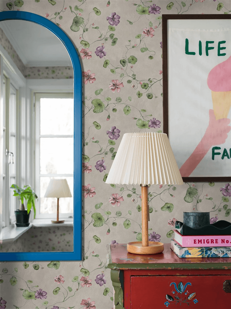 Mural roślinne pnącza Boras Tapeter Studio 9578W My Feldt Violetta