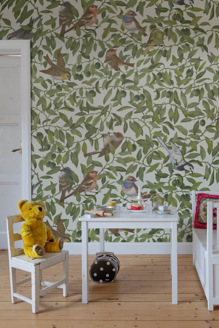 Fototapeta ptaki i liście Rebel Walls R19260 Backwood Birds White Ilon Wikland