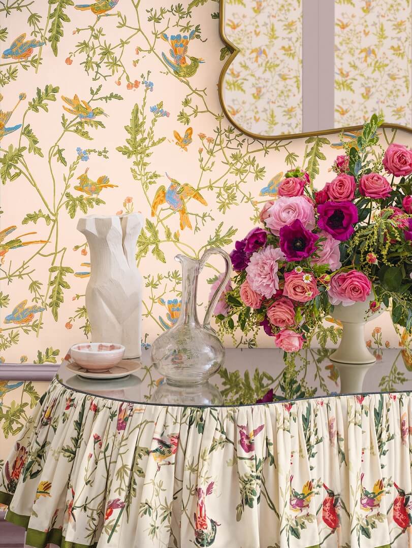 Tkanina bawełniana z botanicznym wzorem Cole & Son Hummingbirds Cotton F125/3011 Selection of Hummingbirds Fabric