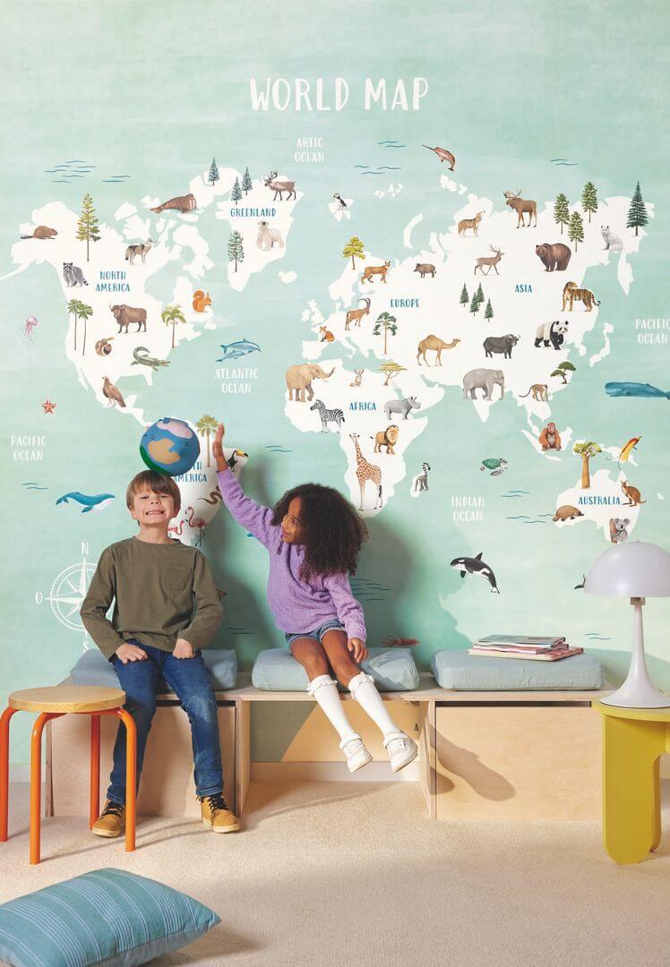 Mural mapa świata i zwierzęta Caselio MNM 105766306 S Decouvrir Le Monde Les Minis Mondes
