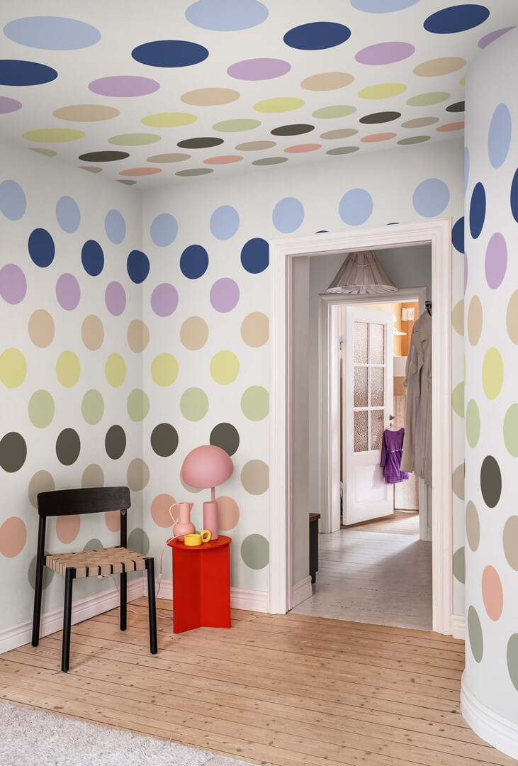 Fototapeta duże kropki Rebel Walls R20030 Big Dots Pastel Happy Socks