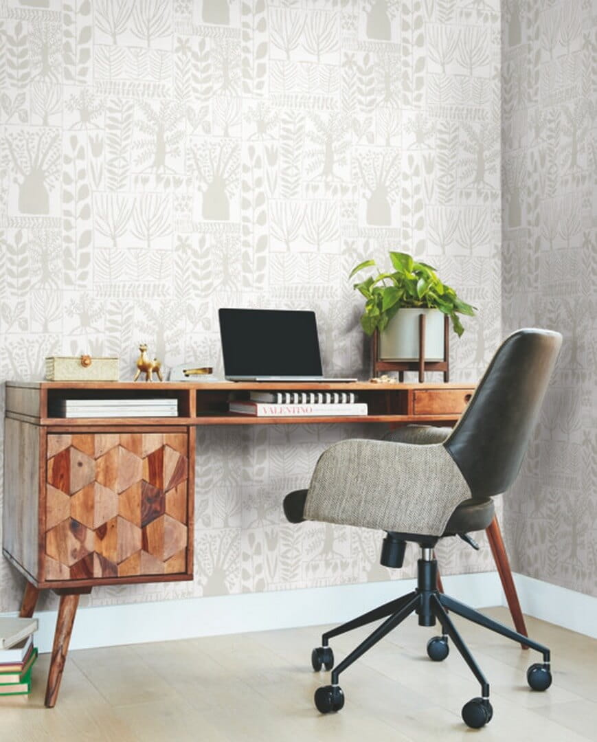 Tapeta drzewa York Wallcoverings BW3861 Primitive Trees Black & White