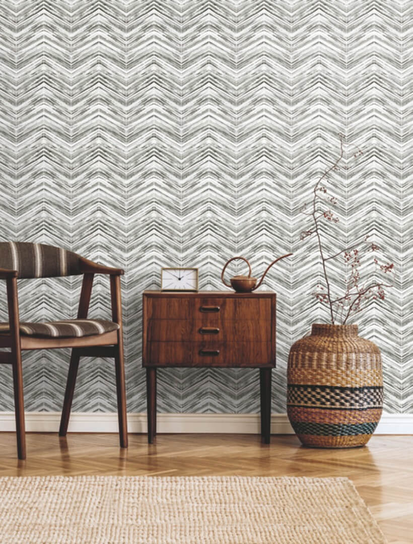 Tapeta jodełka York Wallcoverings BW3911 Petite Watercolor Chevron Black & White