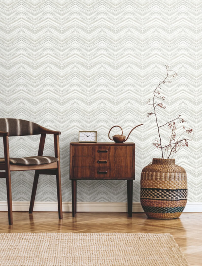 Tapeta jodełka York Wallcoverings BW3913 Petite Watercolor Chevron Black & White