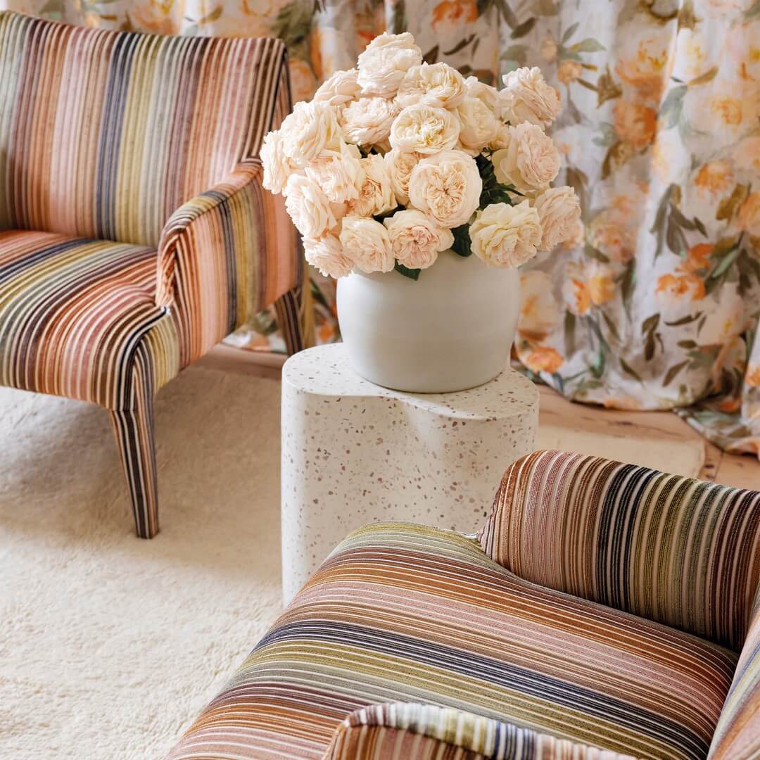 Tkanina welurowa w paski ombre Romo 8041/03 Edu Ottavia Fabrics