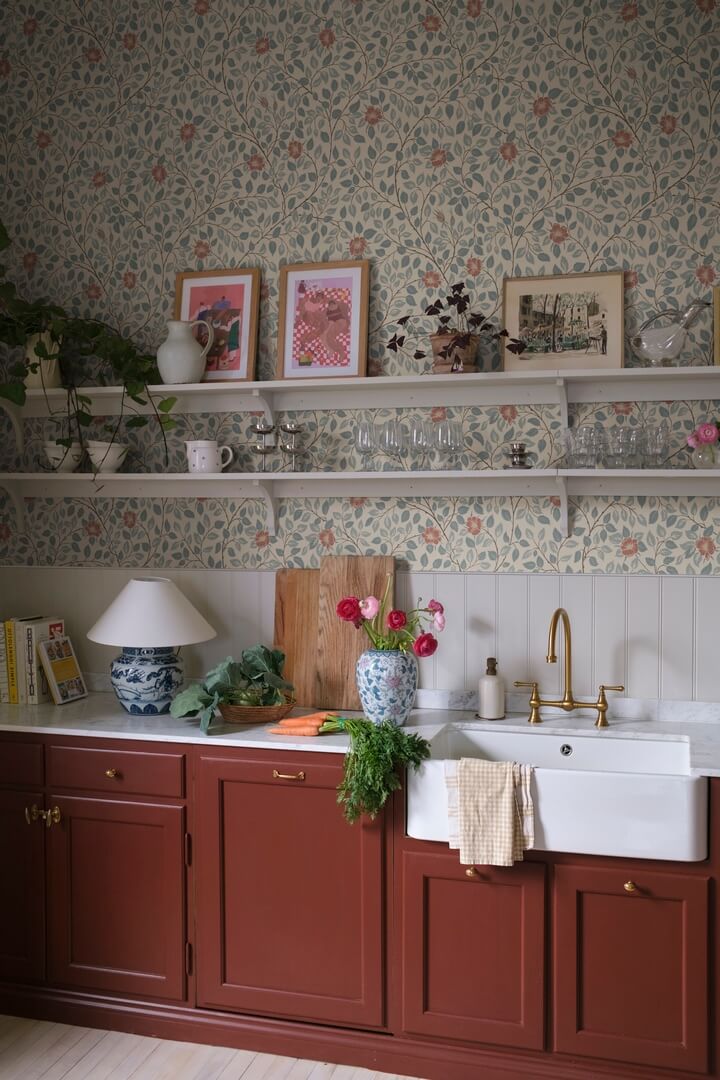 Tapeta roślinne pnącza Sandberg S10464 Solliden Blue Ett Hem, Öland