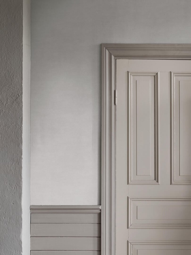 Tapeta minimalistyczna z pociągnięciami pędzla Boras Tapeter 5051 Shades Muscovite Shades