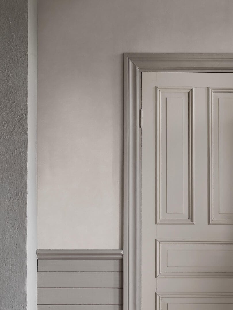 Tapeta minimalistyczna z pociągnięciami pędzla Boras Tapeter 5057 Shades Chalk Shades