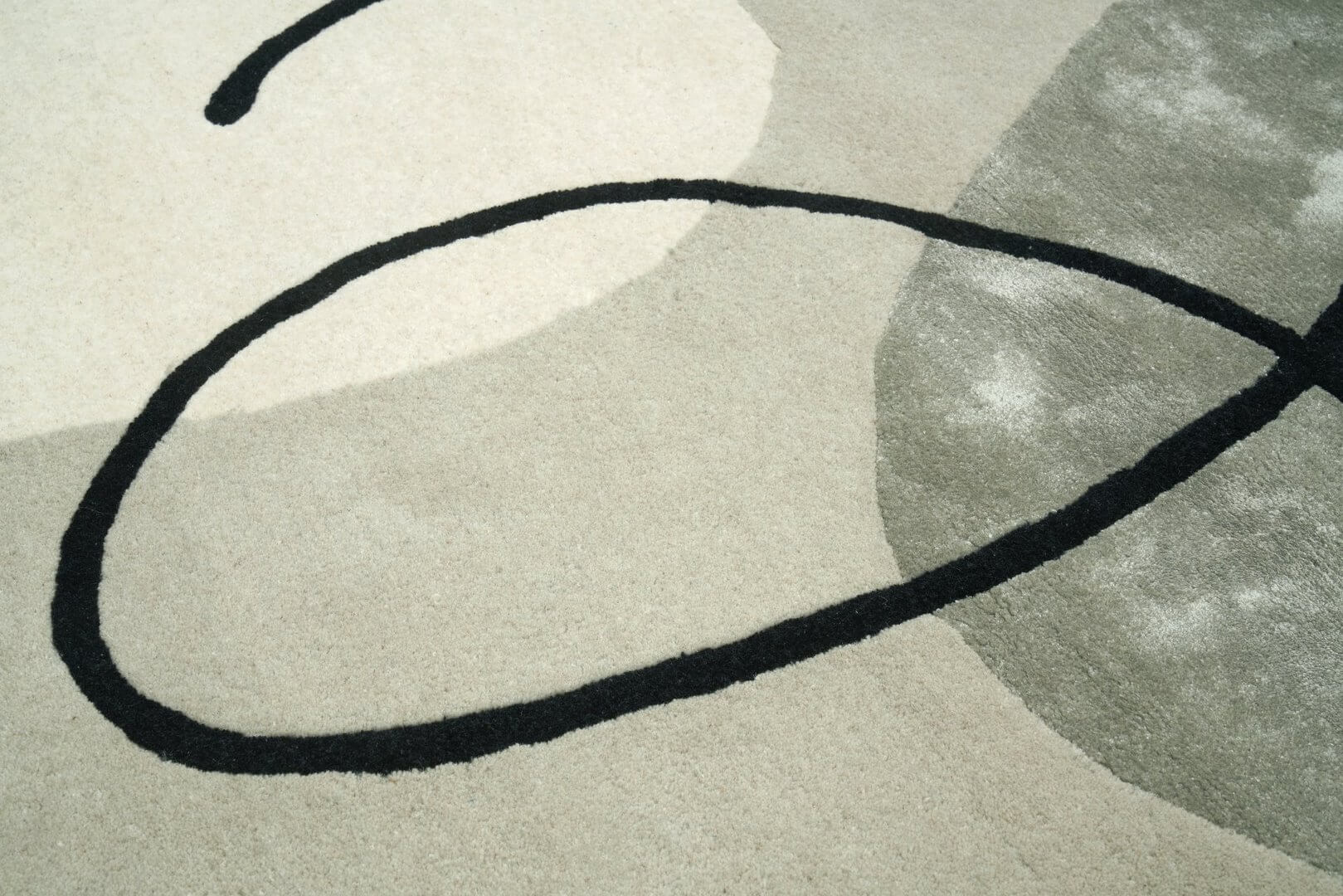 Dywan abstrakcyjny linie LEIA BEIGE Handmade Collection Carpet Decor Fargotex