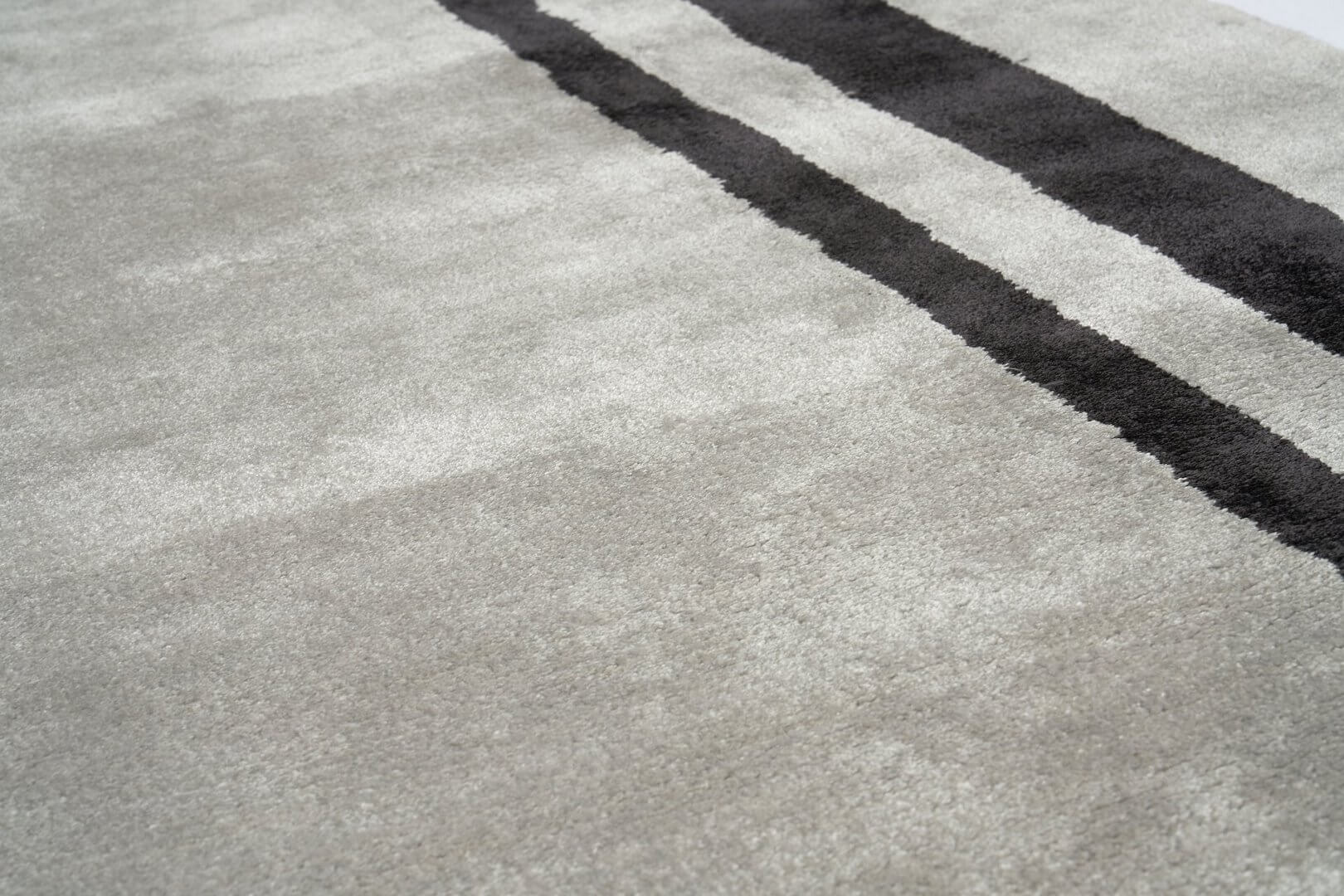 Dywan wiskozowy szary STRADA GRAY Handmade Collection Carpet Decor Fargotex
