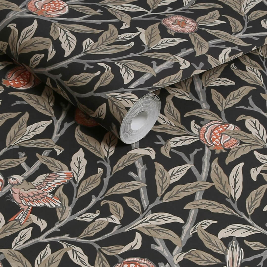 Tapeta botaniczna ptaki i owoce Graham & Brown Bird & Pomegranate 124258 William Morris At Home