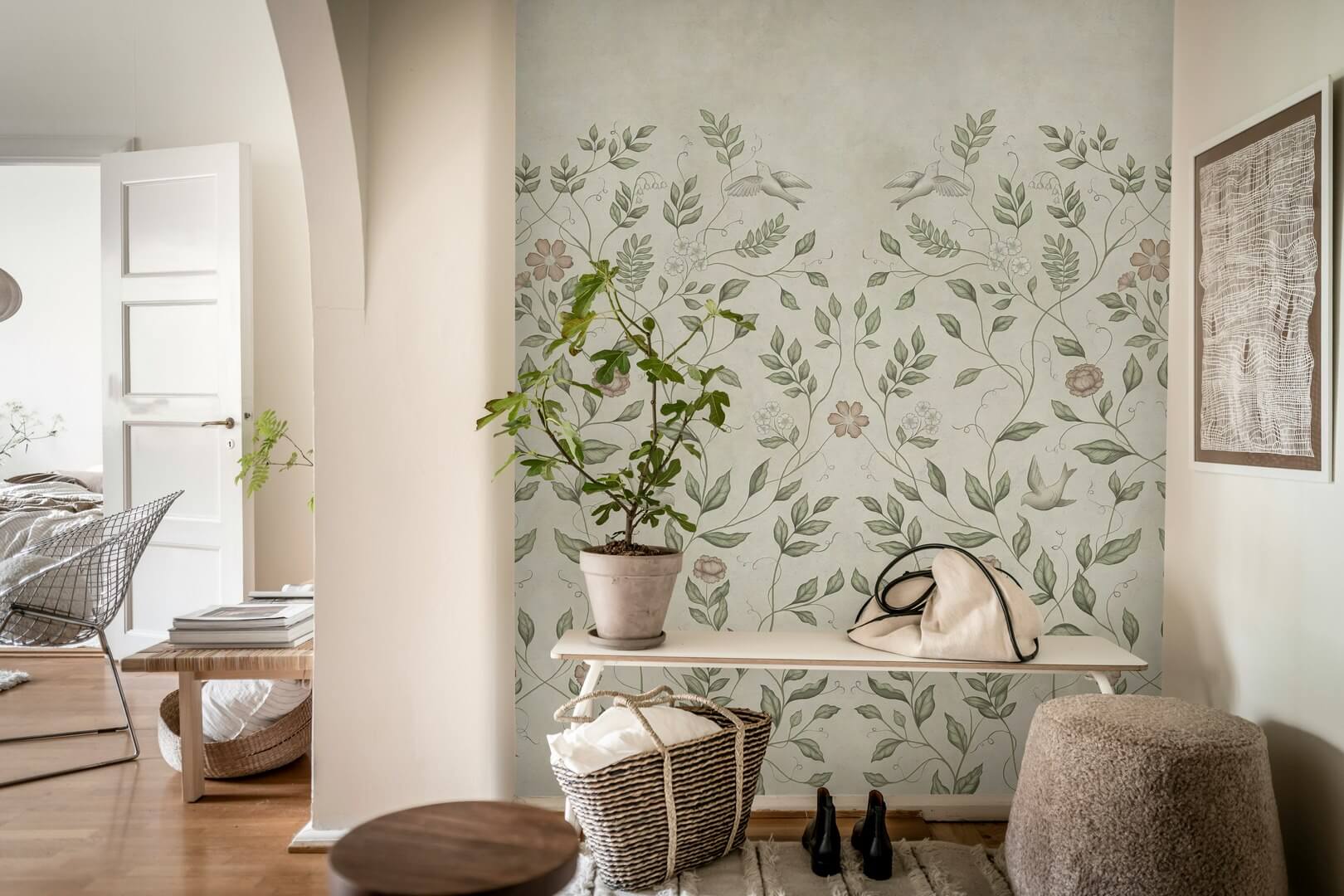 Fototapeta ogród Rebel Walls R20367 Serene Garden Beige Hot Pops