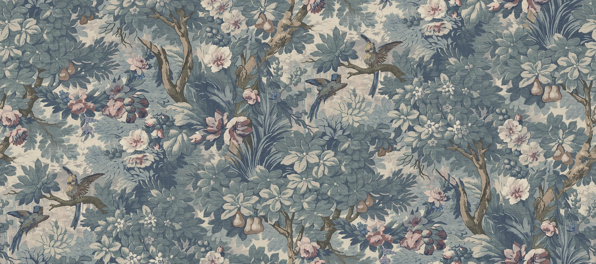 Fototapeta botaniczna w stylu vintage Rebel Walls R20330 Lush Grove Light Blue Poetic