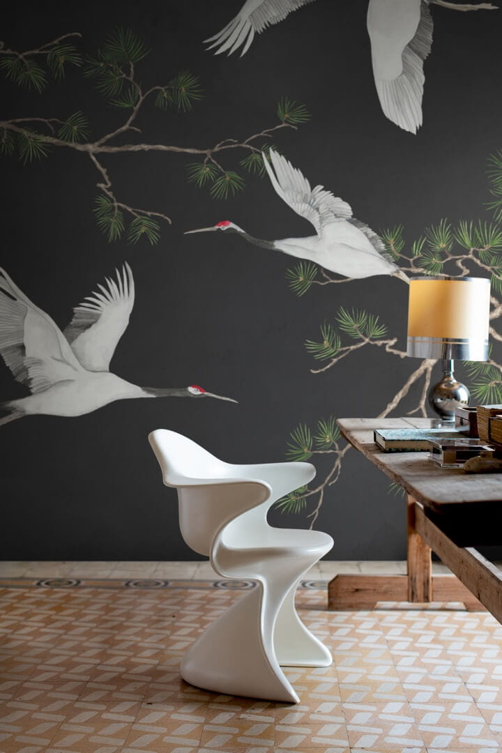 Fototapeta żurawie w locie Rebel Walls R20336 Majestic Cranes Black Poetic