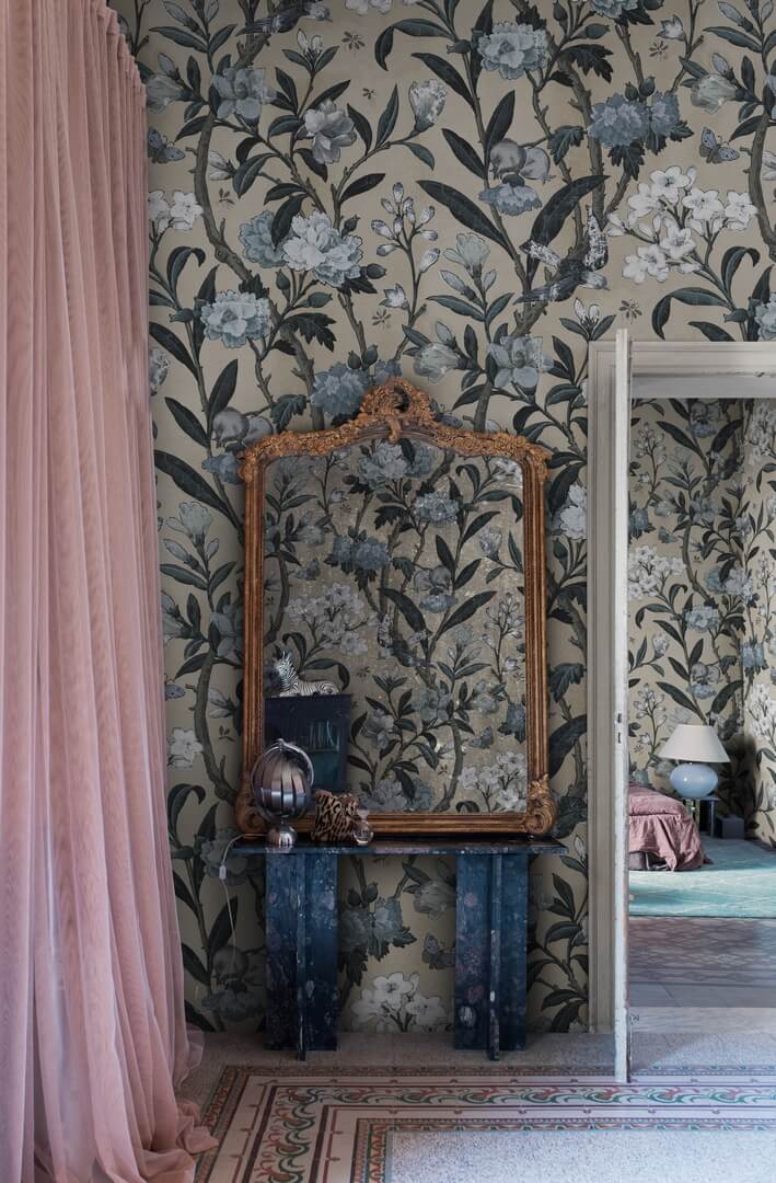 Fototapeta botaniczna vintage Rebel Walls R20982 Winding Bloom Light Blue Poetic