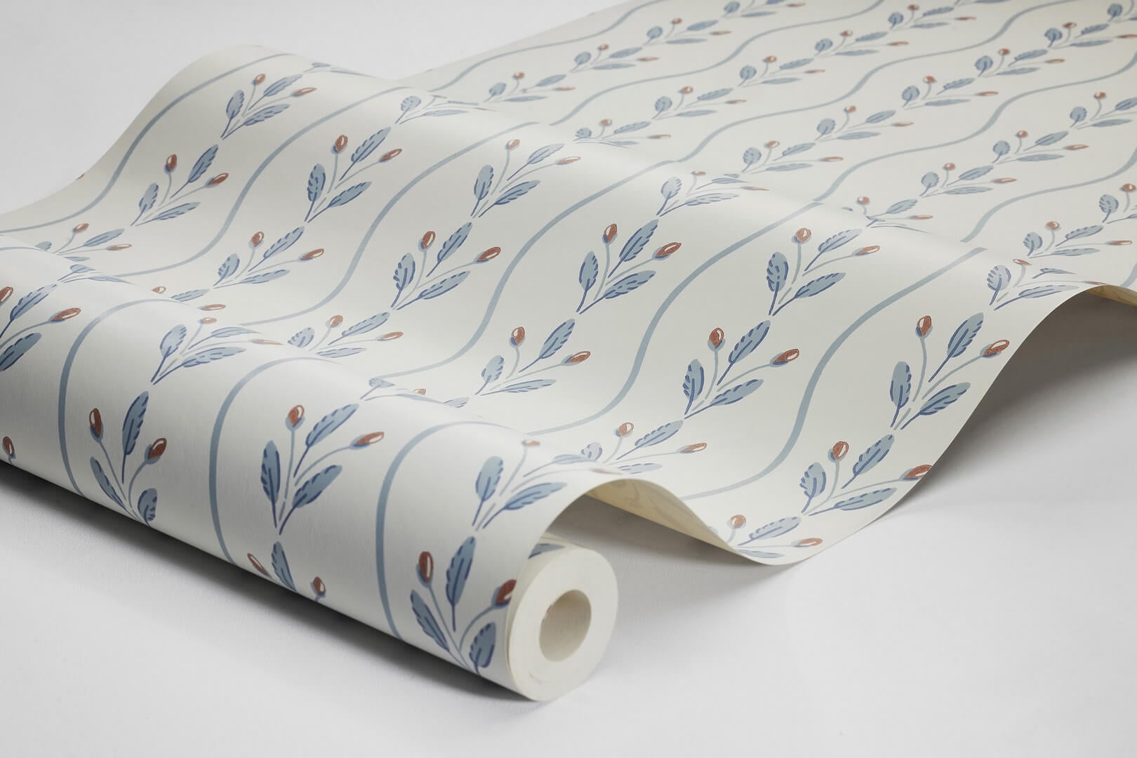 Tapeta roślinna falujące paski Boras Tapeter 7779 Flower Buds Adorn