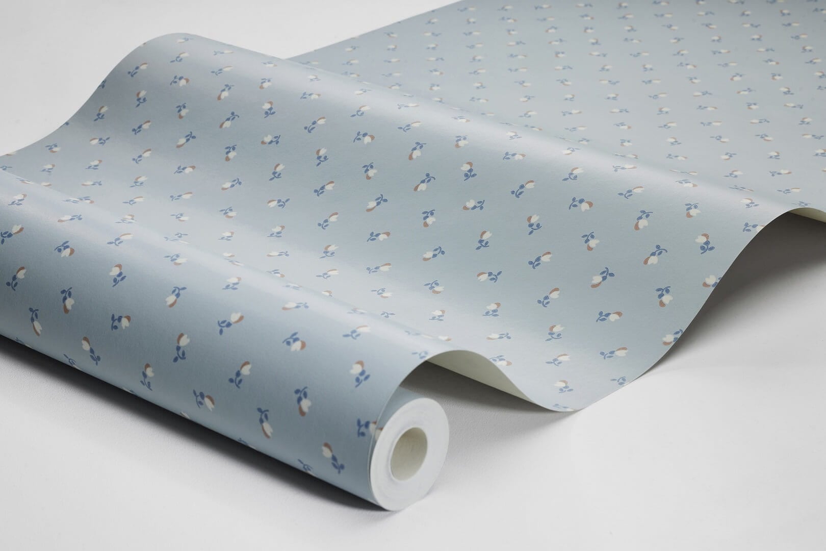Tapeta drobne kwiatki Boras Tapeter 7783 Petite Chérie Adorn