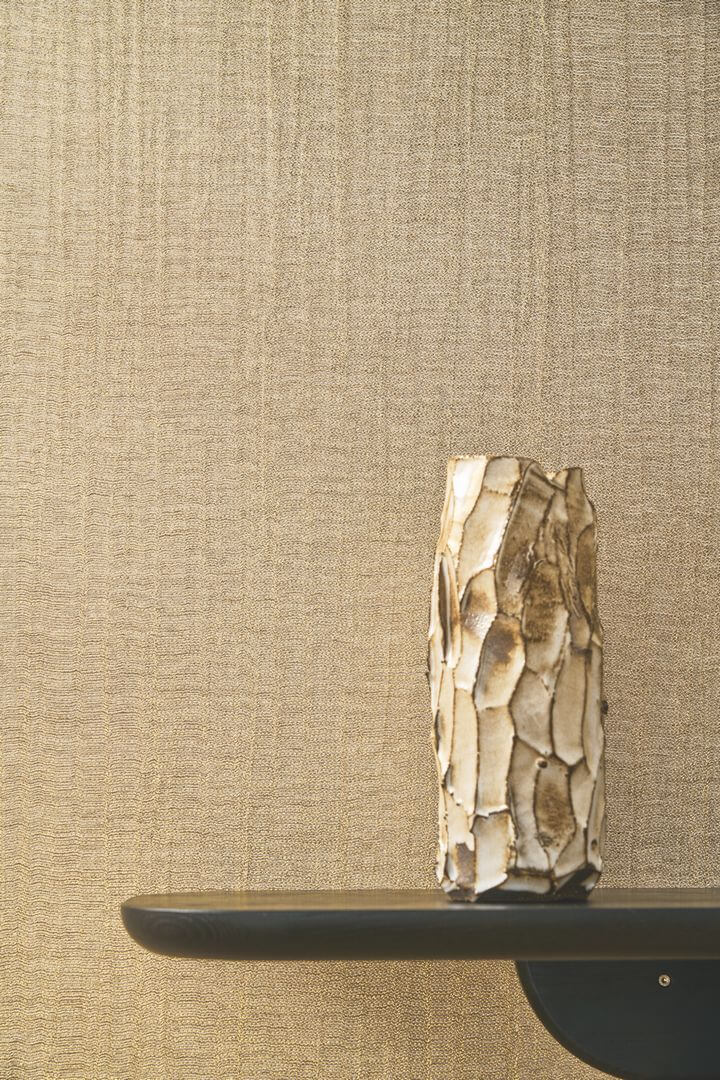 Tapeta tekstylna z efektem opalizacji Casamance 70560660 Egea Sensation