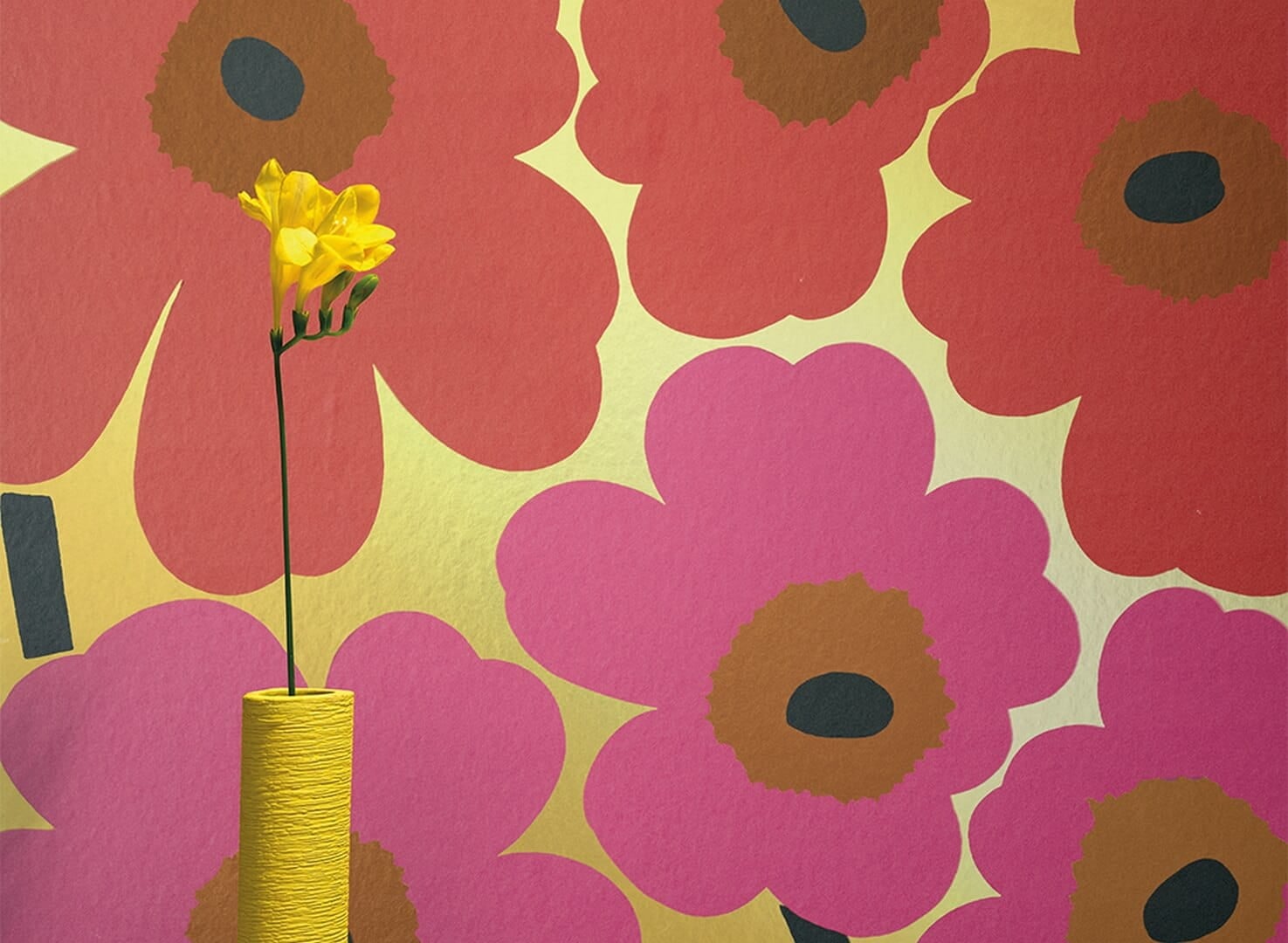 Tapeta metaliczna kwiaty maki J&V 25905 Unikko Marimekko