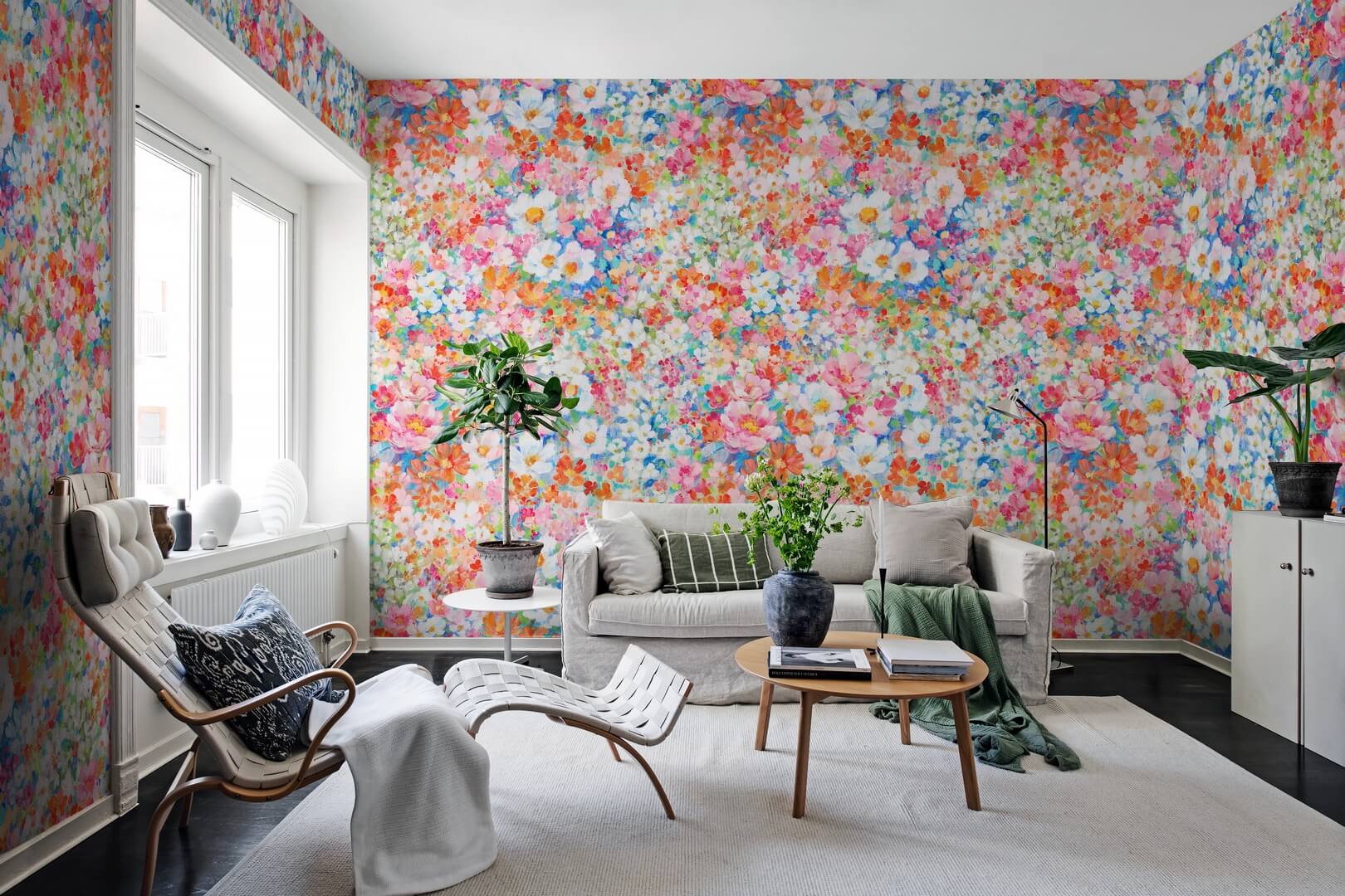 Fototapeta kwiaty retro Rebel Walls R21147 Flowerhaze Color Hot Pops