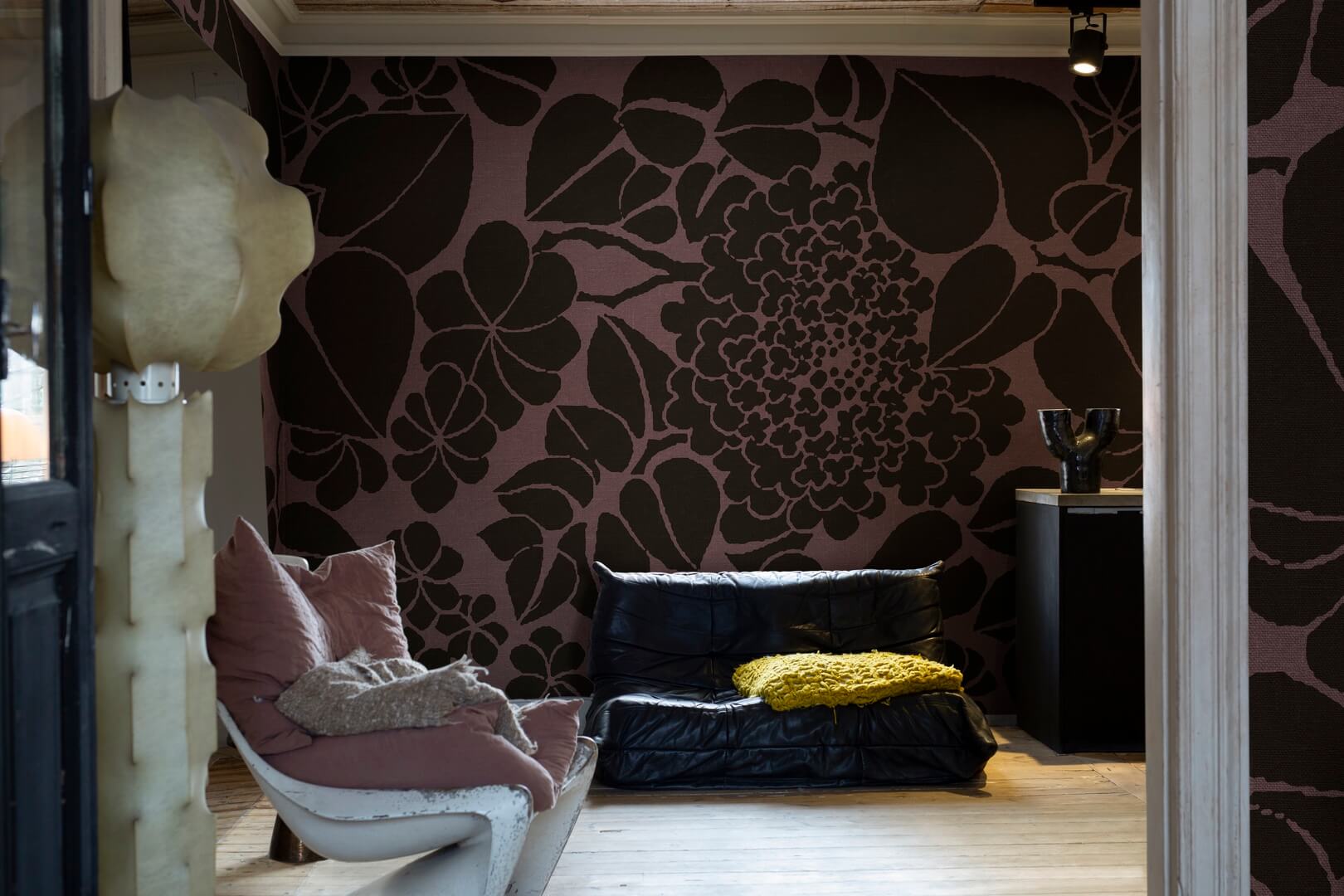 Fototapeta botaniczna Rebel Walls R21297 Susan Pink Marie Olsson Nylander