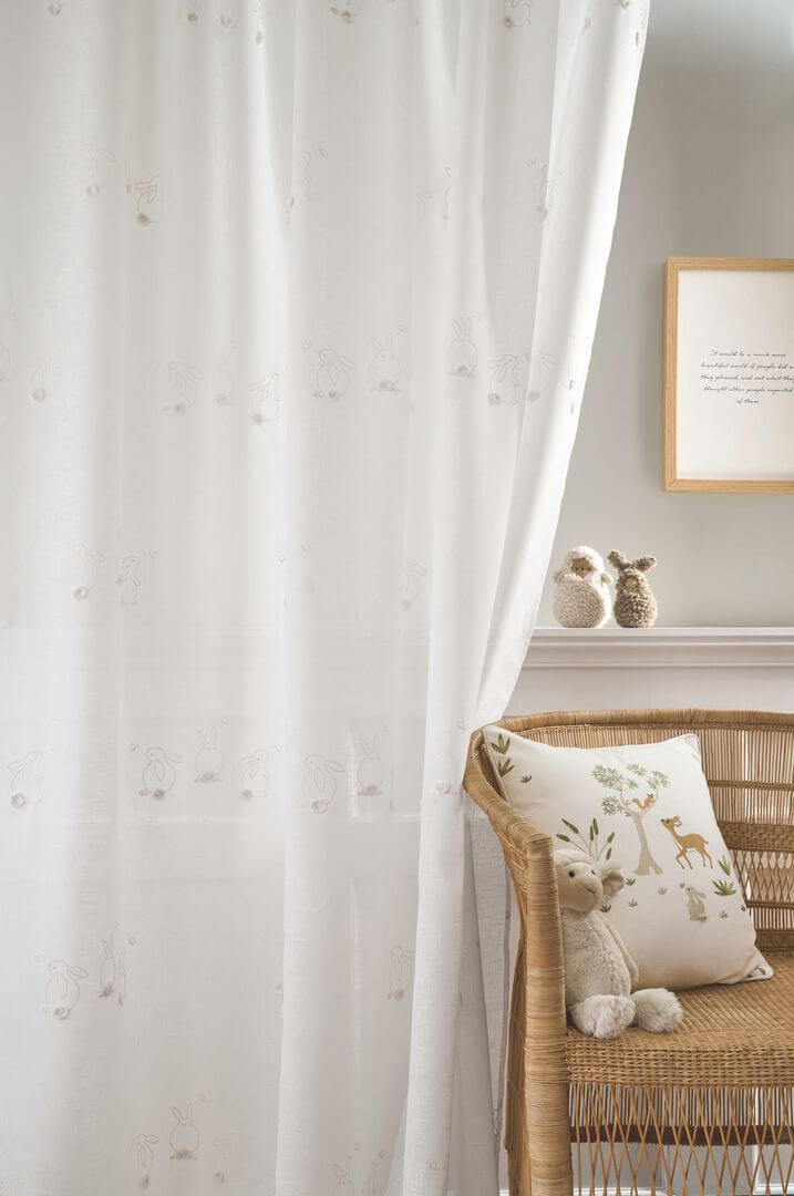 Tkanina haftowane króliczki Camengo 12590165 Eliott Les Petits Reves – 295 cm szer.