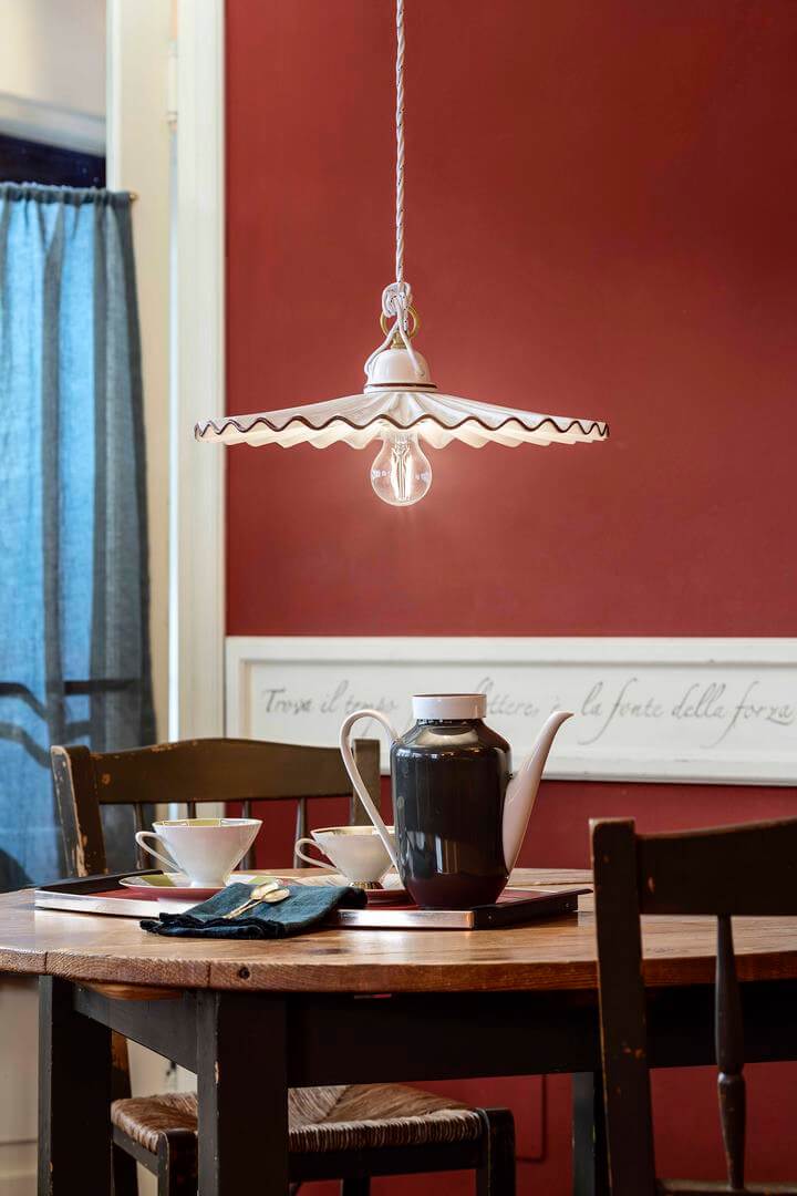 Lampa wisząca klasyczna z plisowanym kloszem Ferroluce C009 L’aquila Classic
