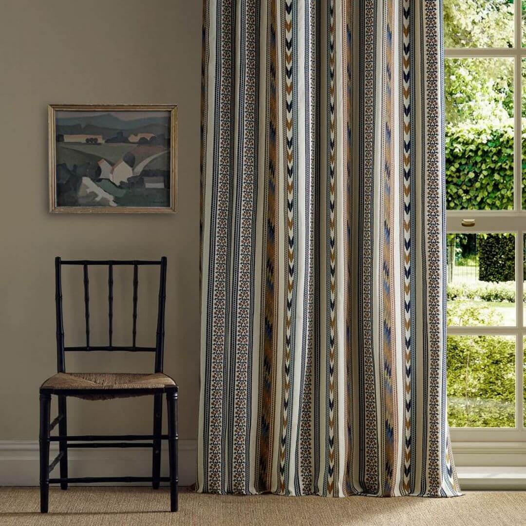 Tkanina w pasy z haftem Morris & Co. X The Huntington Bloomsbury Stripe 237704 The Unfinished Works Stripes