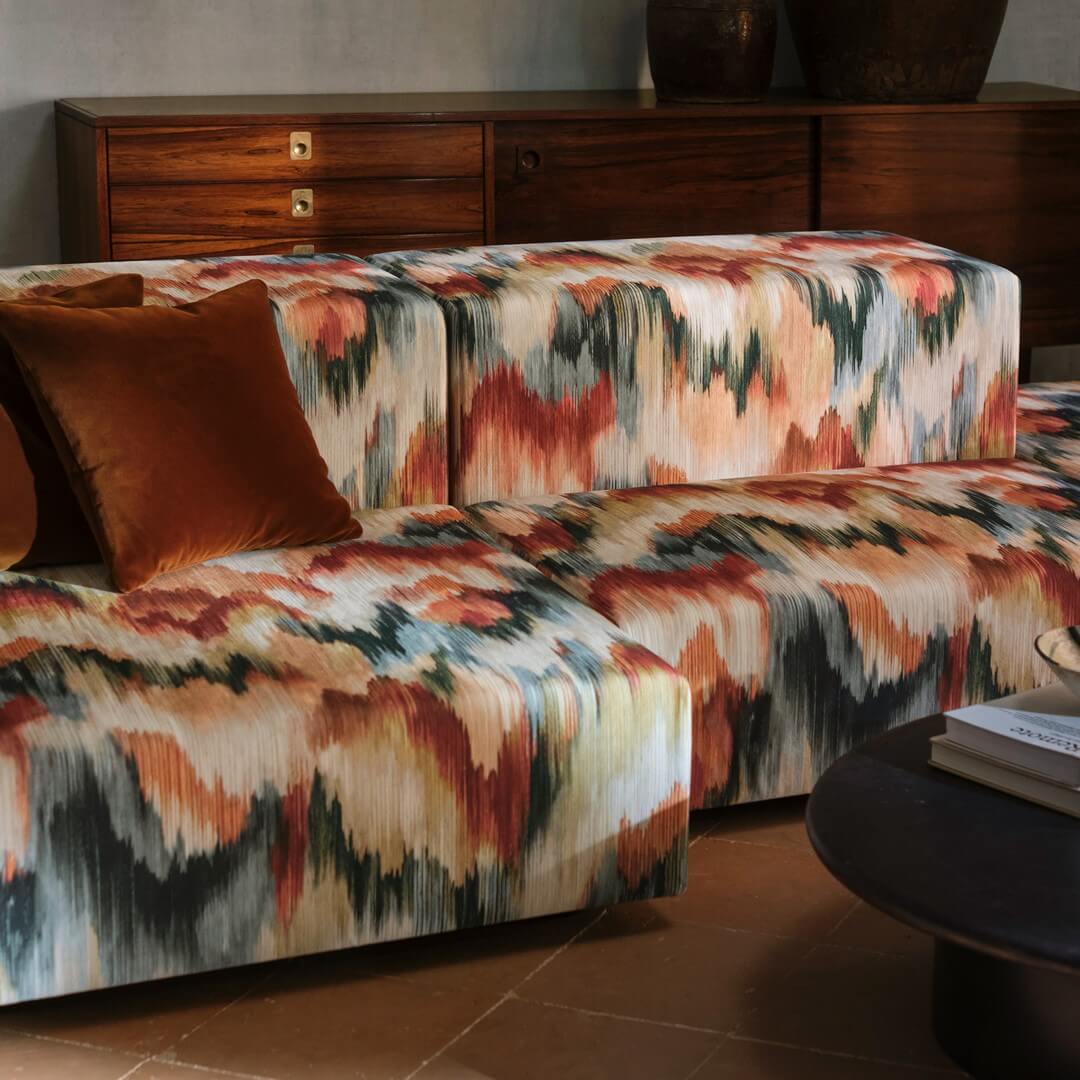 Tkanina welurowa w stylu ikat Black Edition 9161/01 Ebru Istoria
