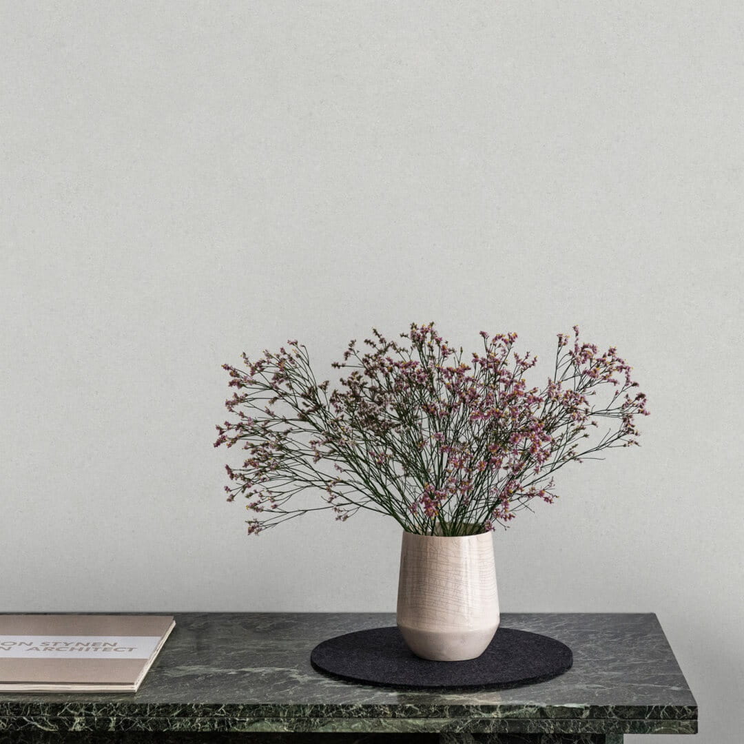 Tapeta winylowa z subtelną fakturą kamienia Grandeco HY1002 Hype - 106 cm szer.