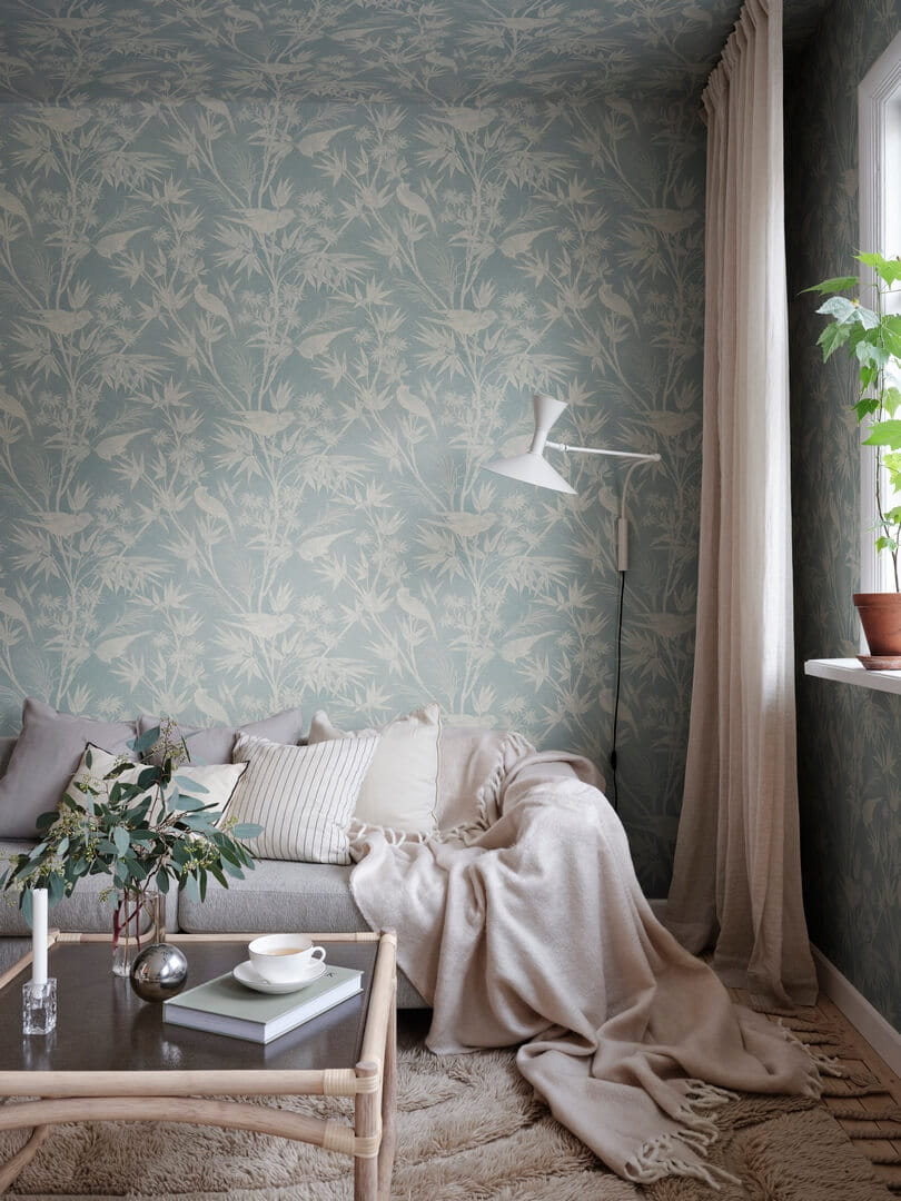 Tapeta ptaki i bambusowe liście Sandberg S10623 Celeste Misty Blue Familjen