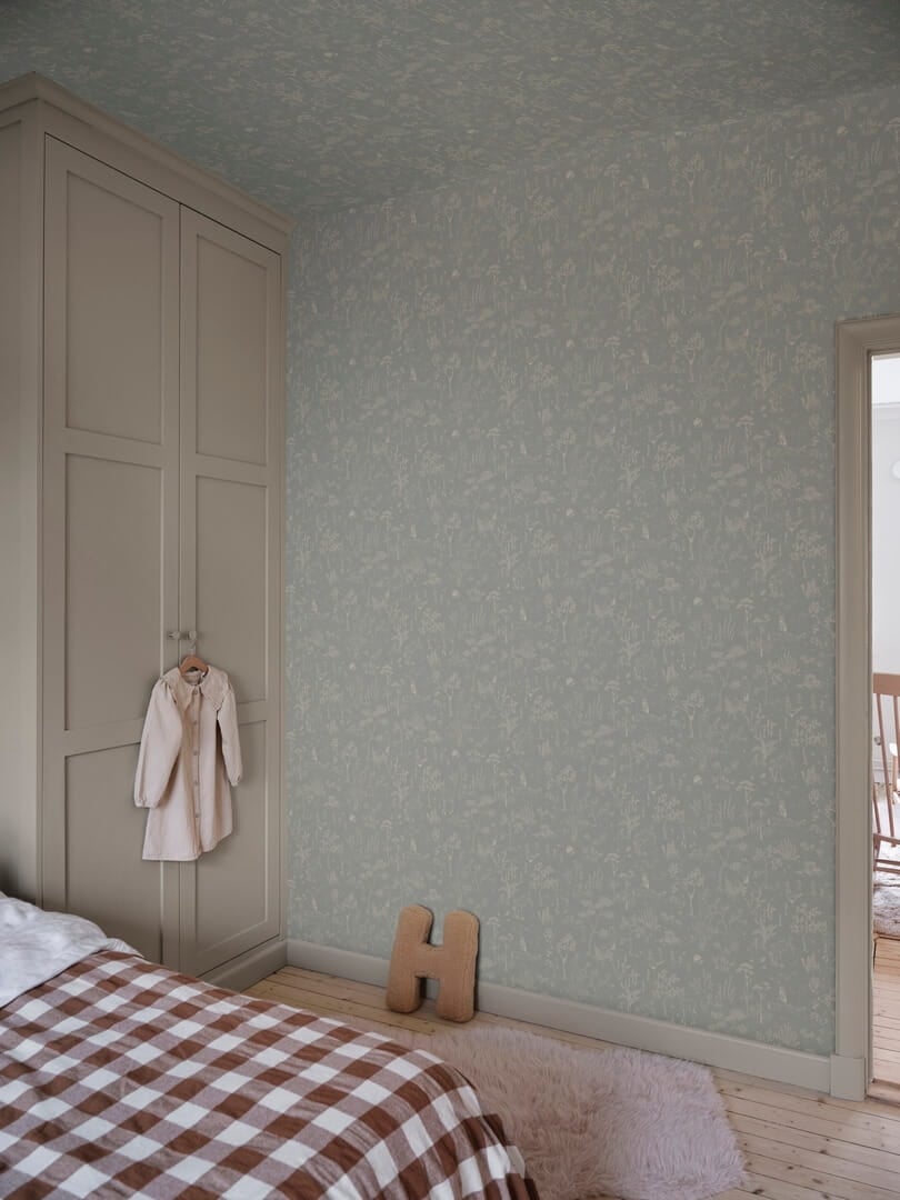Tapeta leśne zwierzątka Sandberg S10640 Hollie Misty Blue Familjen