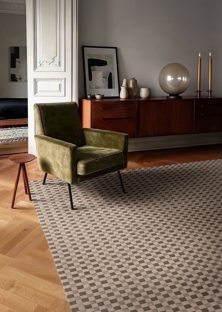 Dywan szachownica Carpets & More X Magda Fornal 5017 FLICKER BEIGE LIGHT GREY Classics