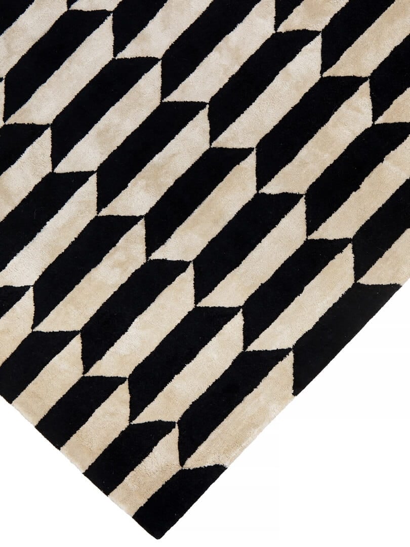 Dywan geometryczny Carpets & More X Magda Fornal 5041 NOBLE CREAM BLACK Classics
