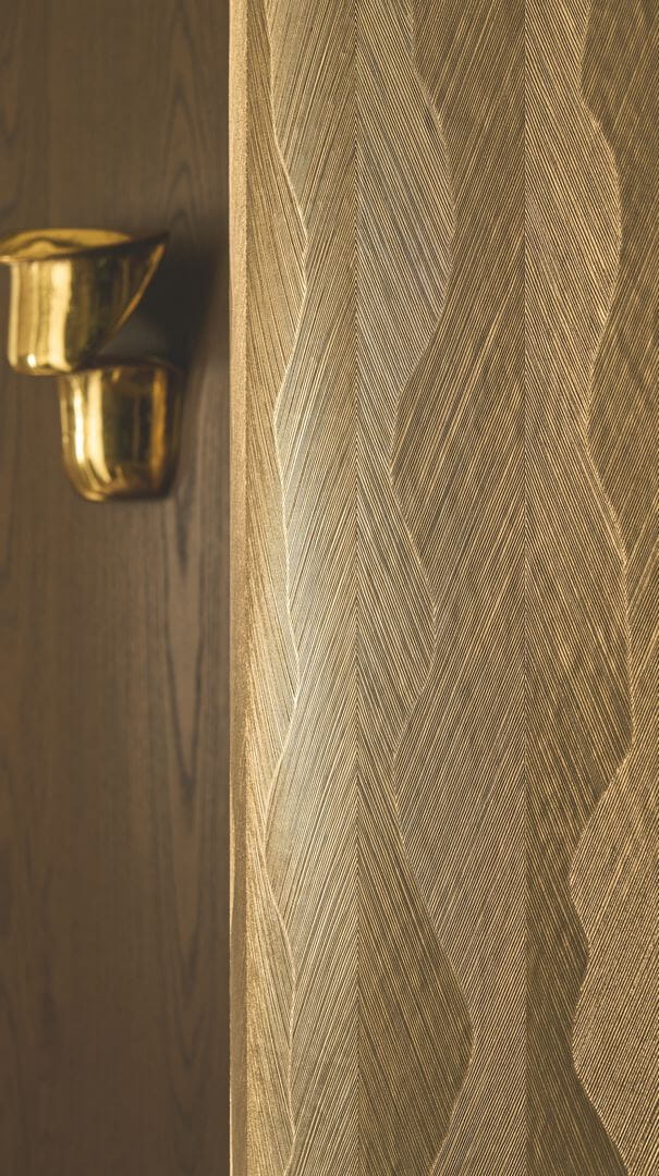 Tapeta złote linie na metalicznej folii Casamance 74920712 Kohinor Ecrin