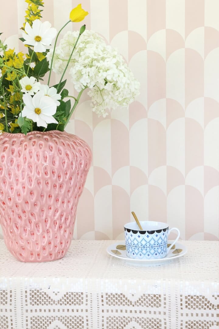 Tapeta geometryczna Majvillan 170-02 Wipped Cream A Sipp of Summer's Spell