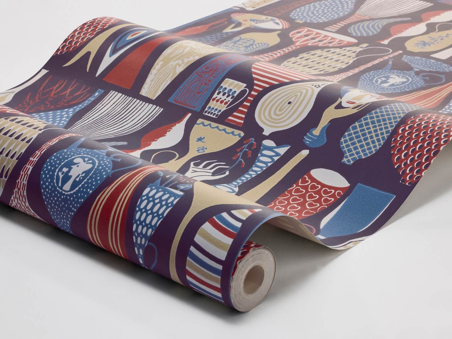 Tapeta stylizowane wazony i rzeźby Boras Tapeter 1760 Stig Lindberg Pottery Scandinavian Designers