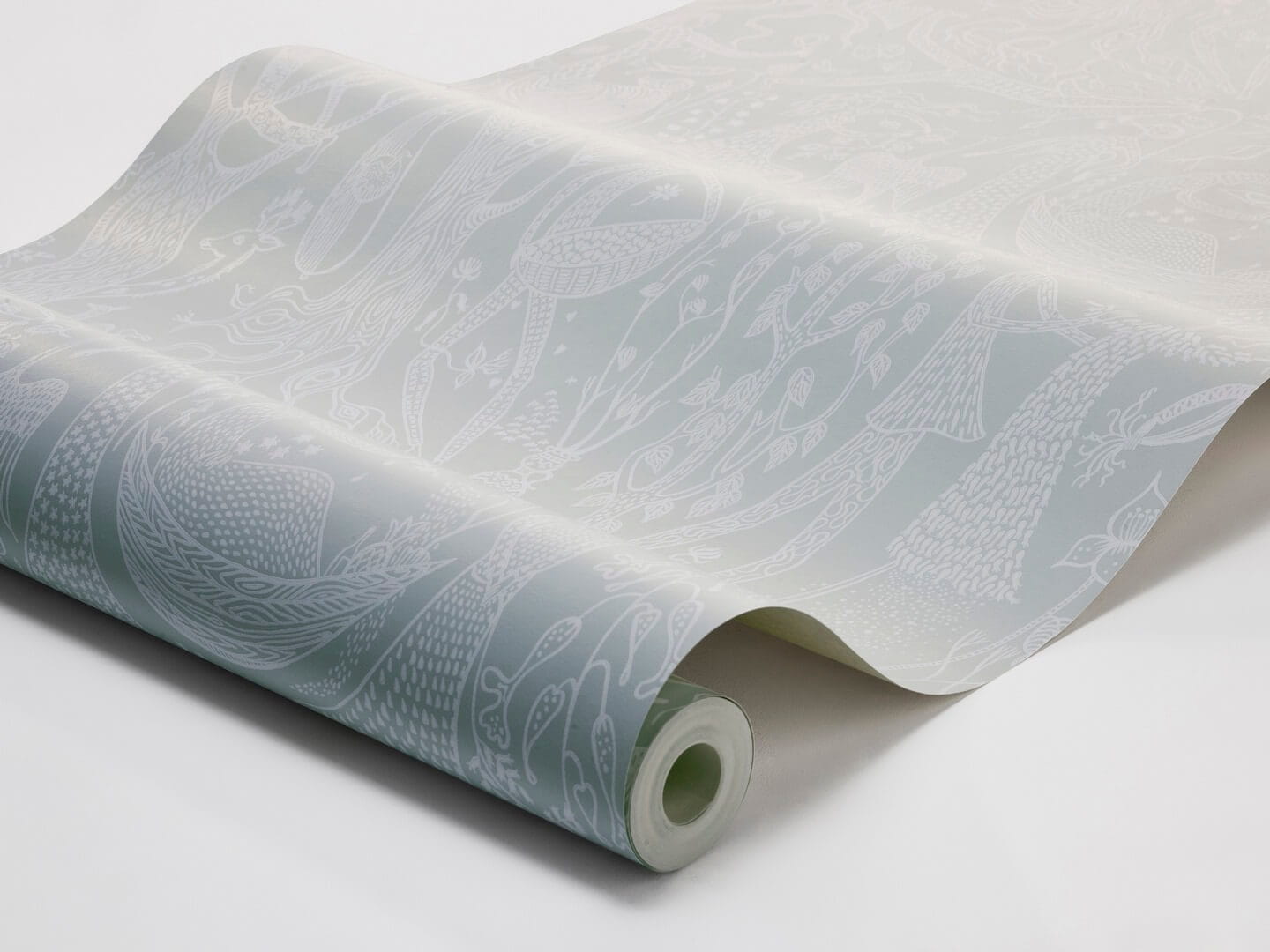 Tapeta o baśniowym charakterze Boras Tapeter 1761 Stig Lindberg Poème d´amour Scandinavian Designers