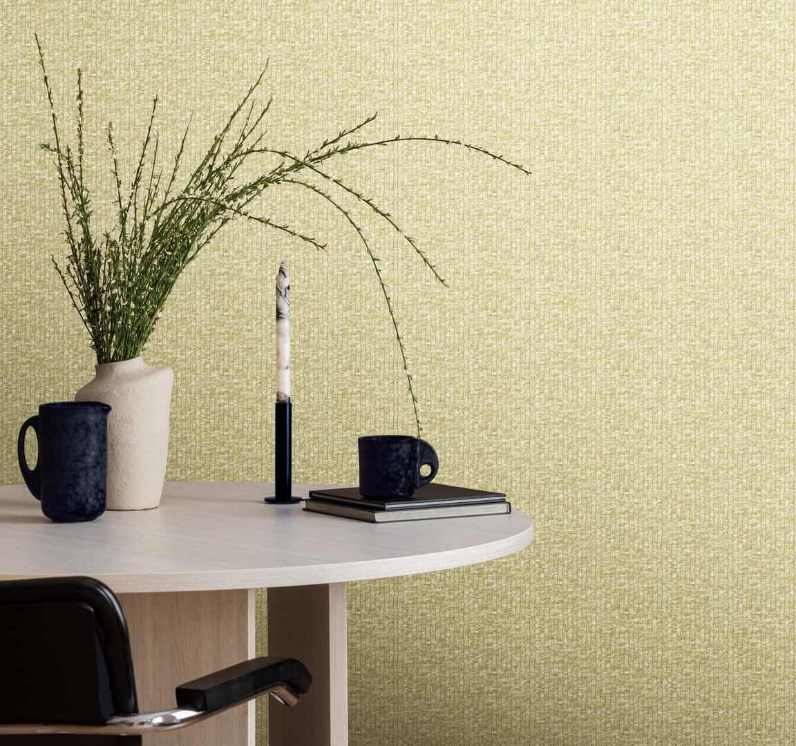 Tapeta inspirowana materiałem Hohenberger 27547 Taro Yuuma