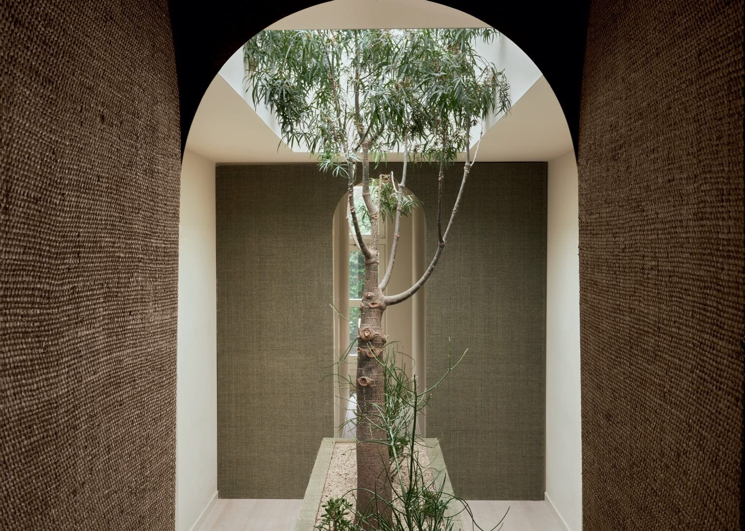 Tapeta naturalna włókna rafii i papirusu CMO Paris WRS 04 75 Papyrus Brut Raffia Wallcovering 4